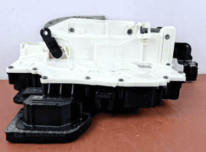 Audi A6 C8 ZAMEK DRZWI LEWY PRZÓD 4K1837015K 6