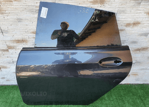 Drzwi bmw 6 G32 kolor A90
