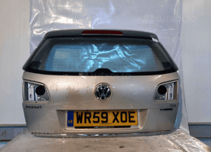 Klapa tył tylna bagażnika | volkswagen vw passat B6 kombi LA7W 5