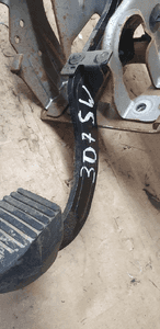 Pedały pedał hamulca sprzęgła Peugeot 307  9646770880 6