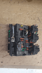 Citroen peugeot moduł sterownik bsm L11 9661087080 4