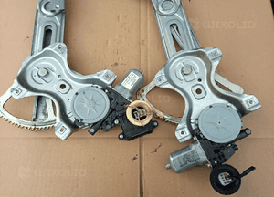 Toyota Yaris II mechanizm podnośnik szyby przód przedni prawy lewy 5D    06-11 2