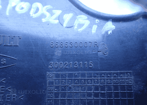 Osłona podszybia lewe megane iii 668630007R radom 3