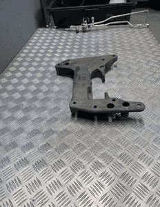 Bmw G20 G21 I3 łapa podpora skrzyni 9485333 4