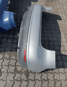 zderzak tył golf 5 plus 2