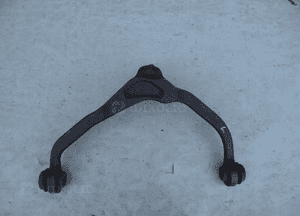 WAHACZ LEWY PRZÓD GÓRNY JEEP NITRO CHEROKEE KK 1