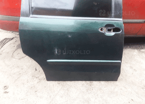 Mazda MPV 99-06  Drzwi prawe Lewe tylne w kolor 18J tył w kolor 18G 22V 3