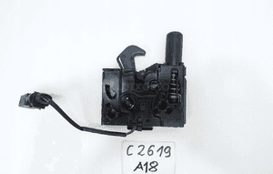 Zamek maski przód maski audi A1 82A 19- 2
