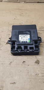 Moduł sterownik drzwi prawy przód Mercedes W245 A1698208426 2