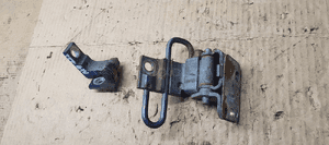 Zawias zawiasy drzwi prawy przód para VW Golf IV 4 4B0831412B 3