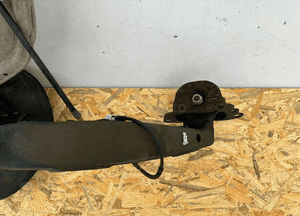 BMW X3 E83 Zwrotnica tył lewa - 16493 4