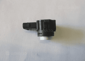 CZUJNIK SENSOR PARKOWANIA COFANIA PDC MERCEDES NOWE MODELE 4