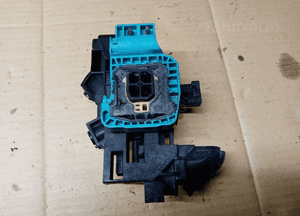 Uchwyt mocowanie chłodnicy lewy BMW M5 G30 F90 8632127 1