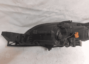 Przod przednia lampa prawa mazda 3BK xenon 7
