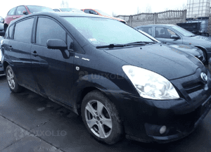 Toyota corolla verso ii 04-07 2.2 D4D chłodnica wody 2