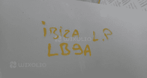 Błotnik lewy przód seat ibiza iv  LB9A dostępne 2 sztuki 7