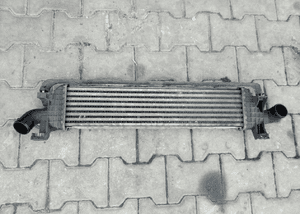 Volvo V50 S40 C30 1.6 2.0 D intercooler chlodnica powietrza 1