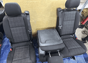 Mercedes 447 metris fotel comfort kanapa ławka  trójka 2+1 koziołek  kanapa EQV v klasa Vito 12