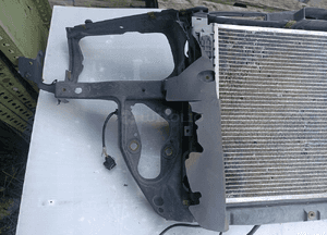 Vw passat B5 2.5 tdi pas przedni chłodnice lampy 3