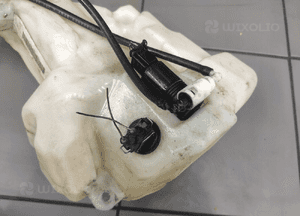 MERCEDES R-KLASA W251 ZBIORNIK ZBIORNICZEK SPRYSKIWACZY POMPKA ORYG ZDROWY 4