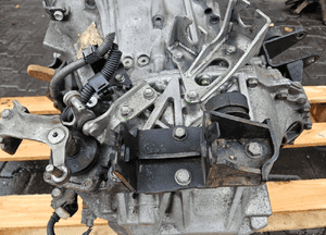 Toyota Avensis T25 Corolla Verso  2.2 D4D D-Cat skrzynia biegów 2