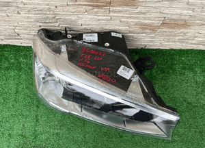 Lampa bmw X3 F25 X4 F26 xenon nieskrętny usa sae 7400022 3