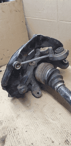 Zwrotnica piasta lewy tył tylna lewa półoś BMW 92 4