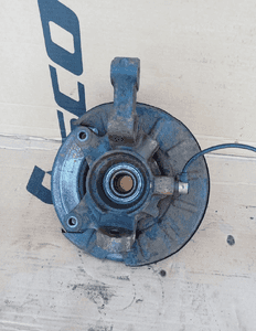 Zwrotnica prawy przód przednia prawa Land Rover Freelander 2.0 TD 3