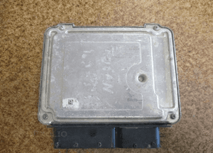 STEROWNIK SILNIKA VW TOURAN 1.9 TDI 0281014044 3