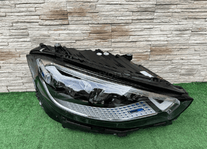 Lampa mercedes digital s klasa W223 A2239068605 europa jak nowa 1
