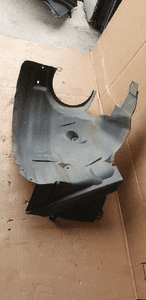 Nadkole prawy przód przednie prawe Mercedes W209 A2098840822 3