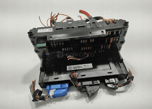 SKRZYNKA BEZPIECZNIKÓW MODUŁ KOMFORTU BMW X3 F25 9267537 9210863 2010-2014 2