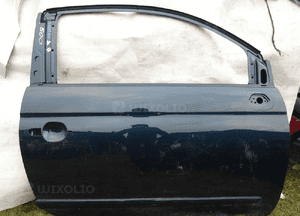Fiat 500 drzwi przednie prawe 1