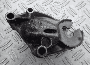 MERCEDES W222 ŁAPA SILNIKA A6422230100 1