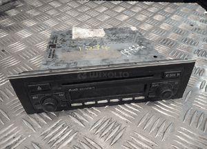 Radio radiootwarzacz cd audi A4 B7 8E0035186D radom 1