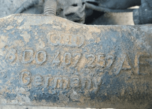 VW Passat B5 Audi A6 A4 zwrotnica piasta przod AE AD prawa lewa 6