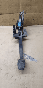 Pedał sprzęgła czujnik Renault Scenic II 8200155995 1