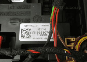 Skrzynka bezpieczników moduł bmw F20 F30 9389070 5