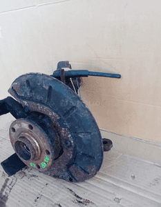 Zwrotnica piasta lewy przód przednia lewa Audi A3 8P 1.6 FSI 4