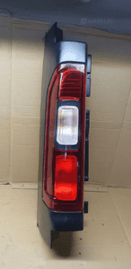 Lampa lewy tył Renault Trafic III Vivaro B 93450959 93450956 5