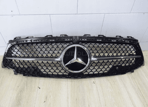Mercedes CLA W118 Lift 21- Grill Atrapa Nowy 1