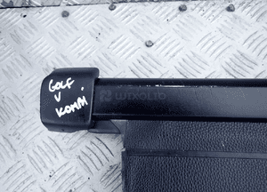 ROLETA BAGAŻNIKA VW GOLF V 1K9867871A RADOM 2