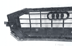 Audi Q8 4M8 atrapa grill zderzaka przód 4M8853651AL 6