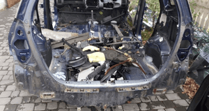 Honda Jazz 02-08 pas tyl sciana bagazninka 2