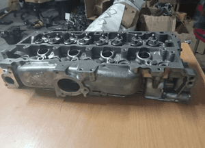 głowica silnika citroen peugeot ford 1.6 968448210   po regeneracji 6