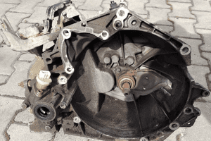 Citroen Xsara Picasso  C3 1.6 8V skrzynia biegów 20DL67 2
