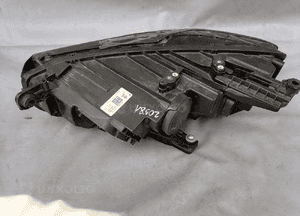 Lampa prawa prawy przód Vw Passat B8 3G1941036 6