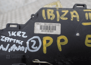 Zamek drzwi prawy przód seat ibiza iii vw polo 3B1837016CC radom 2