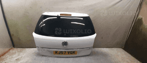 Klapa tył tylna bagażnika do opel astra h 3 iii kombi Z40R Y474 biała 1