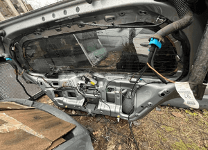 Mercedes W251 r klasa lift klapa tył C792 w kolor 10